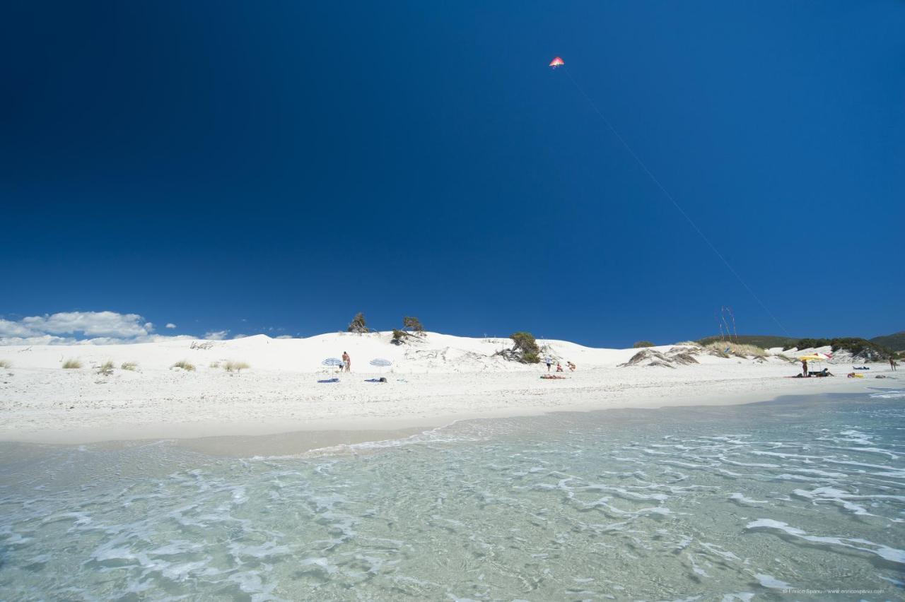 Villa Aquamarina Pavoncella Rossa Porto Pino Esterno foto