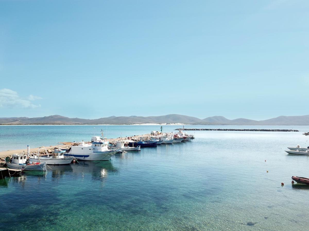 Villa Aquamarina Pavoncella Rossa Porto Pino Esterno foto