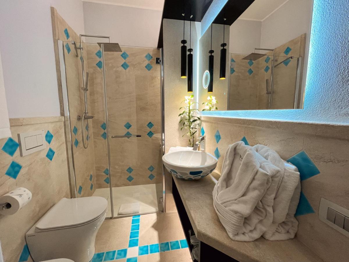 Villa Aquamarina Pavoncella Rossa Porto Pino Esterno foto