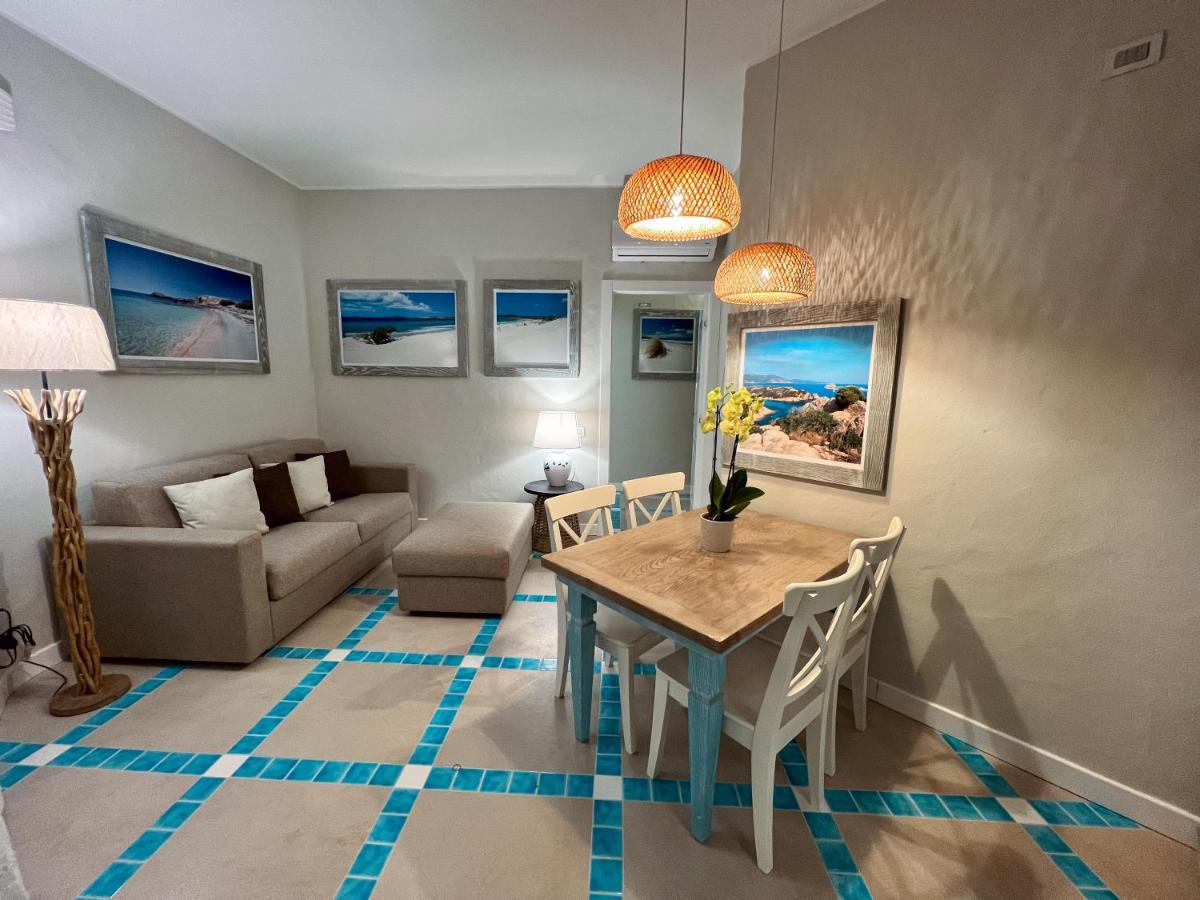 Villa Aquamarina Pavoncella Rossa Porto Pino Esterno foto