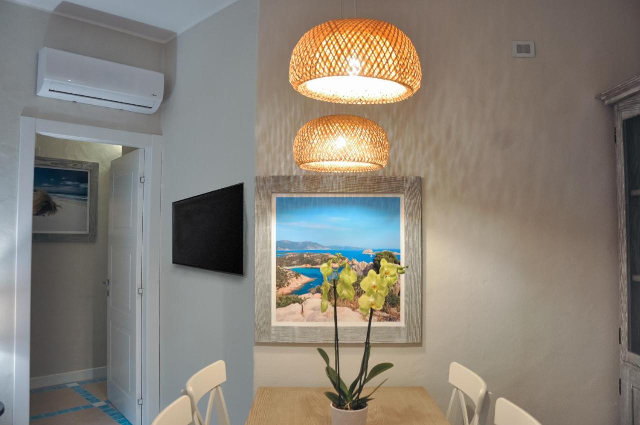 Villa Aquamarina Pavoncella Rossa Porto Pino Esterno foto