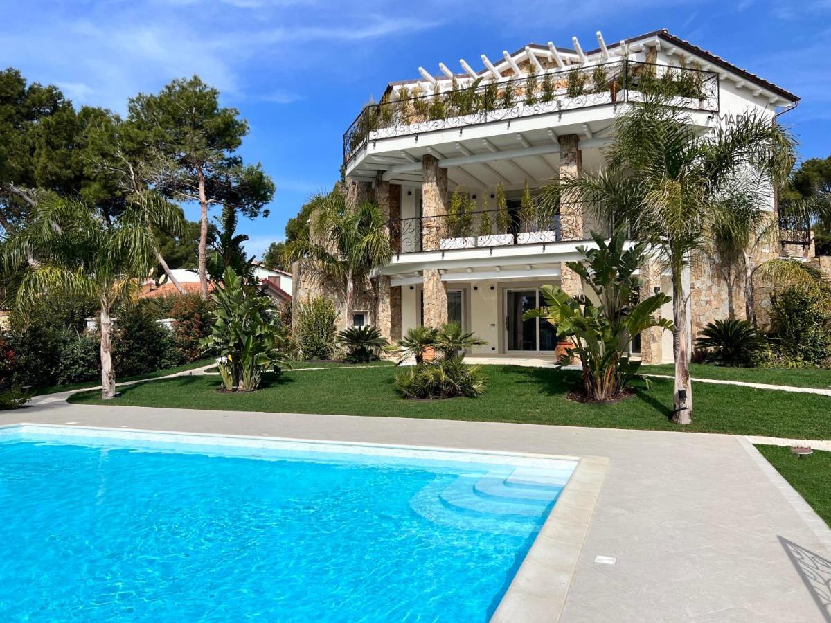 Villa Aquamarina Pavoncella Rossa Porto Pino Esterno foto